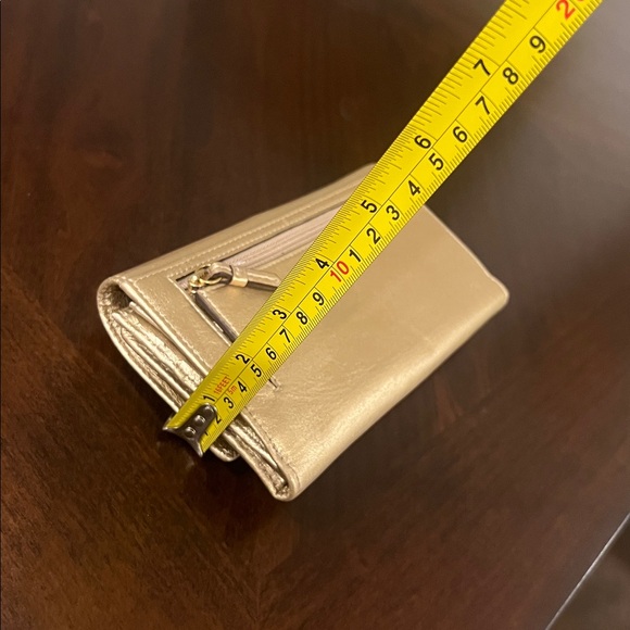 Coach - Picture 13 of 13